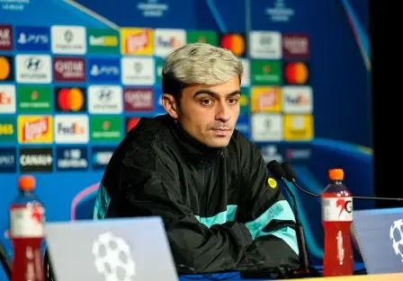 Pedri en rueda de prensa antes del PSG–Barcelona